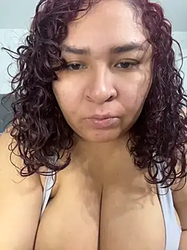 KarlaWild online show from August 3, 2026, 1:06 pm