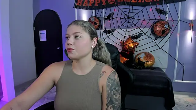 alaia greyy online show from October 18, 2025, 12:51 pm