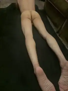 Snapshot of aebaleek2505 chatting on March 10, 2026, 8:46 pm aebaleek2505 online show from March 10, 2026, 8:46 pm