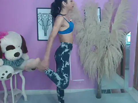 bianca susej online show from October 23, 2025, 1:21 pm