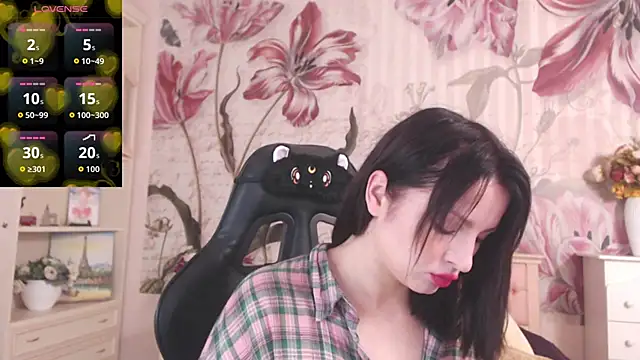 BritneyBarker online show from September 11, 2025, 2:33 am