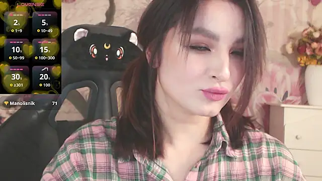 BritneyBarker online show from November 26, 2025, 9:15 pm