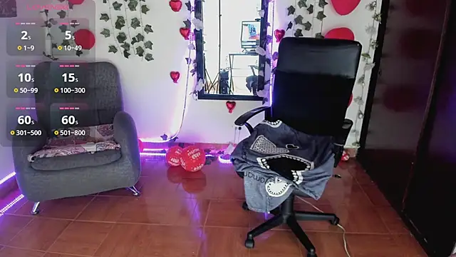 saray  jones online show from February 28, 2026, 5:12 pm