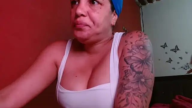 Tammyymilf online show from October 19, 2025, 5:10 am