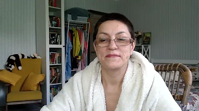 Snapshot of Soffya_Soy chatting on June 30, 2026, 9:09 am Soffya Soy online show from June 30, 2026, 9:09 am