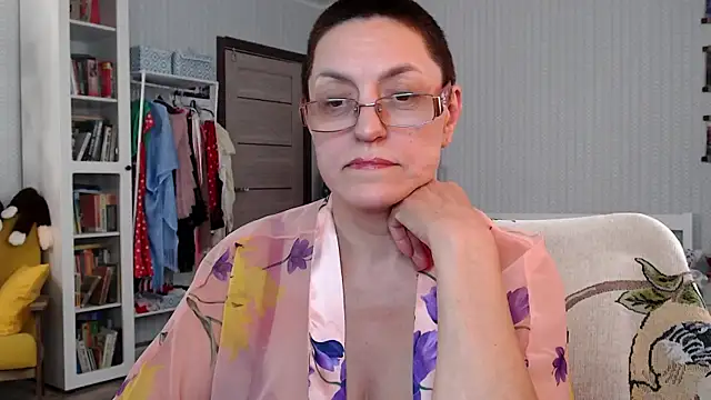 Snapshot of Soffya_Soy chatting on June 4, 2026, 3:06 pm Soffya Soy online show from June 4, 2026, 3:06 pm