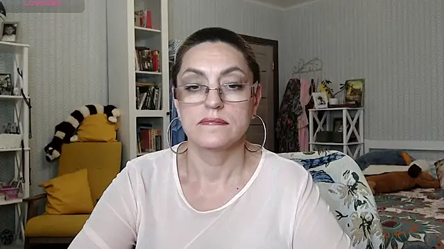 Snapshot of Soffya_Soy chatting on June 11, 2026, 7:55 pm Soffya Soy online show from June 11, 2026, 7:55 pm