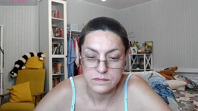 Snapshot of Soffya_Soy chatting on June 12, 2026, 8:06 pm Soffya Soy online show from June 12, 2026, 8:06 pm