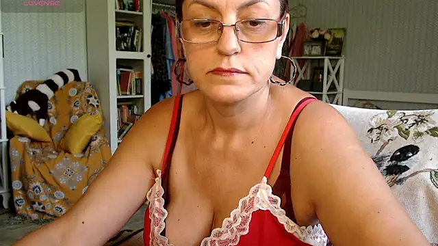 Snapshot of Soffya_Soy chatting on July 11, 2026, 8:14 am Soffya Soy online show from July 11, 2026, 8:14 am