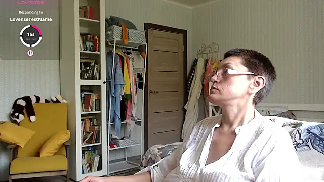 Snapshot of Soffya_Soy chatting on July 3, 2026, 12:11 pm Soffya Soy online show from July 3, 2026, 12:11 pm