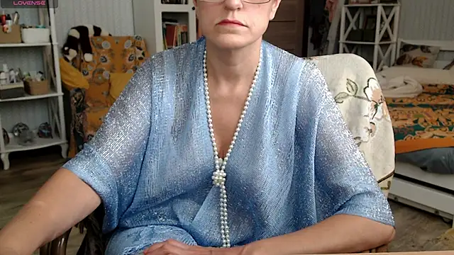 Snapshot of Soffya_Soy chatting on August 1, 2026, 2:37 pm Soffya Soy online show from August 1, 2026, 2:37 pm