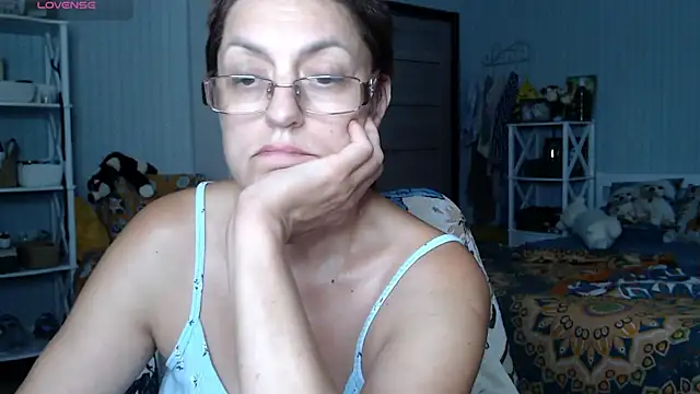 Snapshot of Soffya_Soy chatting on July 27, 2026, 2:18 am Soffya Soy online show from July 27, 2026, 2:18 am