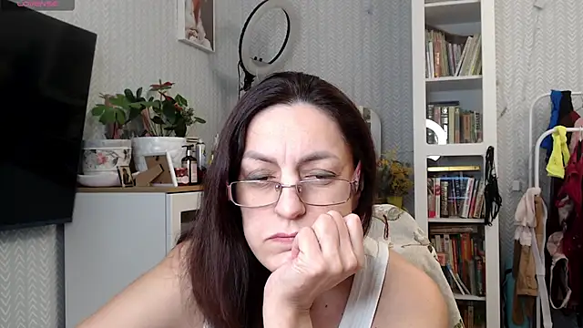 Soffya Soy online show from March 10, 2026, 4:55 pm