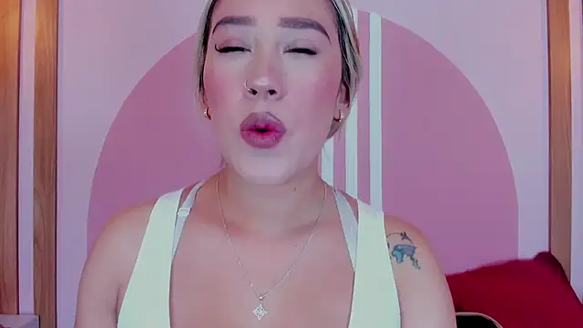 Lannajansen online show from March 20, 2026, 1:45 pm