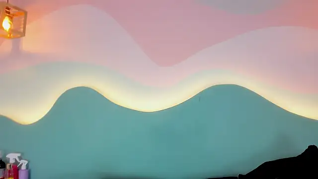 Lannajansen online show from February 5, 2026, 1:40 pm