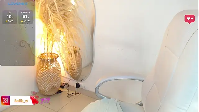 Sofi BBW online show from March 12, 2026, 1:04 pm