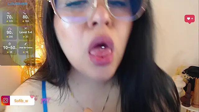 Sofi BBW online show from May 8, 2026, 12:42 pm