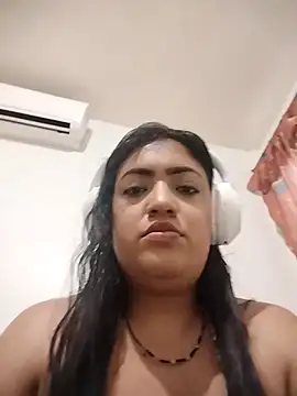 Snapshot of Nerea666 chatting on March 19, 2025, 6:12 pm Nerea666 online show from March 19, 2025, 6:12 pm