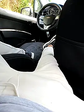 Andre16c online show from September 29, 2025, 5:40 pm