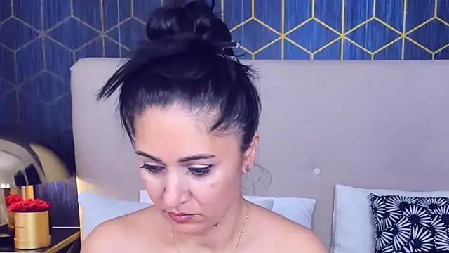 ValeryBlakes online show from October 12, 2025, 6:20 pm