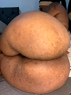 Charlotte bronxxx online show from December 3, 2025, 10:53 pm