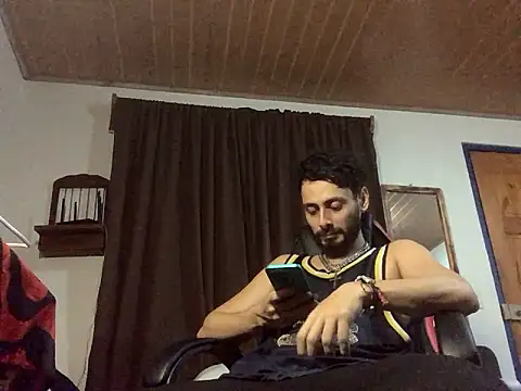 Nooneisthis online show from May 10, 2026, 4:16 am