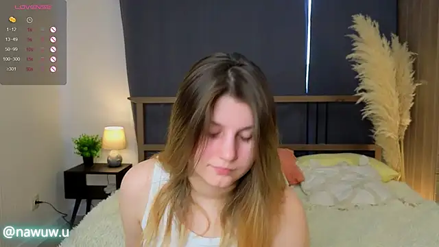 nawuwu online show from March 6, 2025, 6:19 am