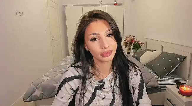 HelenShawn online show from March 11, 2025, 8:53 pm