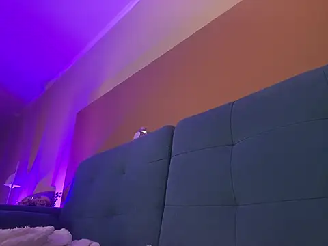 Molli Luv online show from March 4, 2025, 2:53 pm