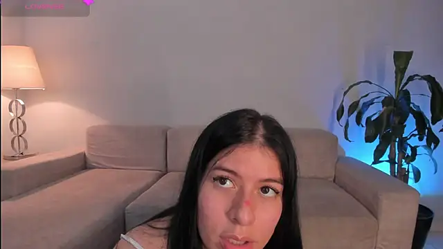 Hannah Jonhson online show from July 10, 2026, 12:54 am