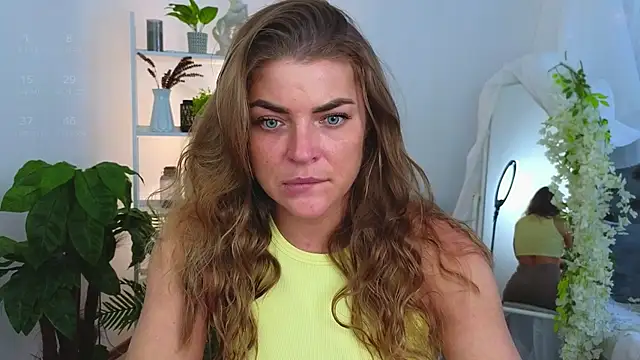 Donna Sun online show from March 25, 2026, 1:10 pm