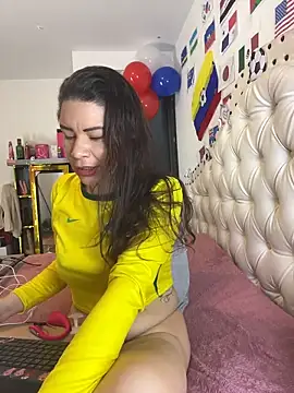 Snapshot of isabelajonesgl chatting on June 13, 2026, 7:45 pm isabelajonesgl online show from June 13, 2026, 7:45 pm