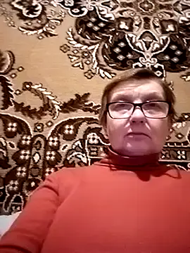 MilanaSmitt516 online show from February 19, 2025, 7:05 pm