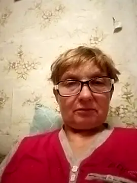 MilanaSmitt516 online show from June 30, 2026, 9:59 pm