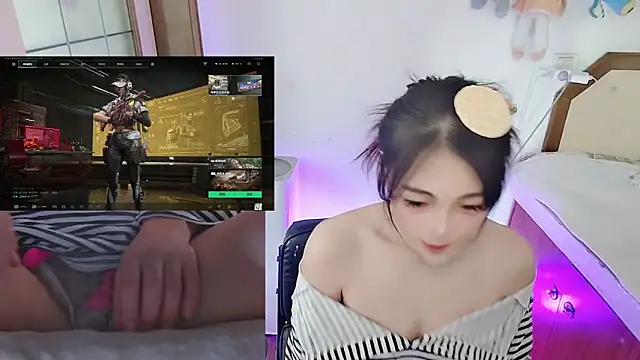 Snapshot of Song_99 chatting on March 12, 2026, 4:18 am Song 99 online show from March 12, 2026, 4:18 am