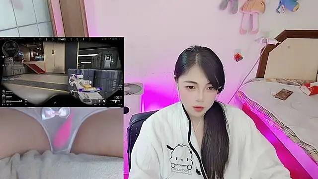 Snapshot of Song_99 chatting on February 24, 2026, 3:46 pm Song 99 online show from February 24, 2026, 3:46 pm