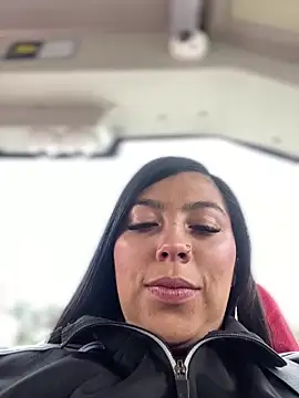 Im-Allysoon online show from January 26, 2025, 6:06 pm