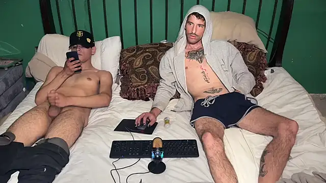 Snapshot of badrolemodelx chatting on March 9, 2026, 2:31 pm badrolemodelx online show from March 9, 2026, 2:31 pm