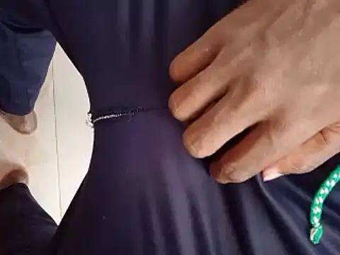 Snapshot of world_bigdick1 chatting on September 28, 2025, 10:33 am world bigdick1 online show from September 28, 2025, 10:33 am