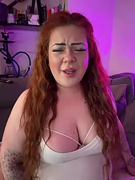 AnastasiaCumowa online show from May 3, 2026, 4:54 pm