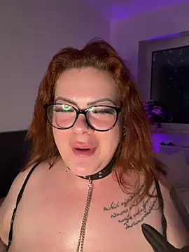 AnastasiaCumowa online show from May 5, 2026, 7:39 pm