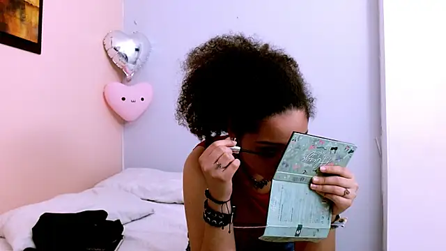 cameron cooper01 online show from March 13, 2025, 12:56 pm