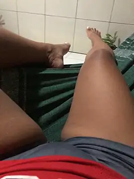 indiazinha69  online show from July 14, 2026, 1:27 am