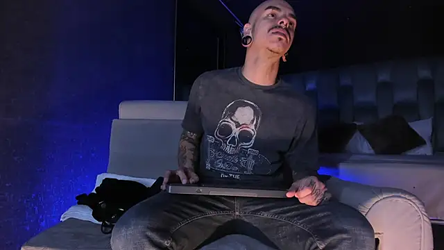 Snapshot of kaletattoo chatting on February 13, 2026, 11:21 am kaletattoo online show from February 13, 2026, 11:21 am