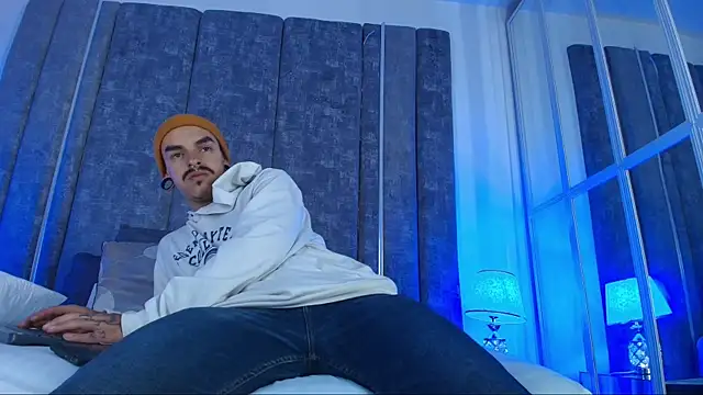 Snapshot of kaletattoo chatting on March 21, 2026, 11:14 am kaletattoo online show from March 21, 2026, 11:14 am