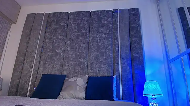 kaletattoo online show from January 7, 2026, 11:04 am