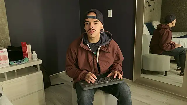 kaletattoo online show from October 24, 2025, 11:09 am