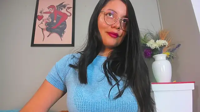 evaa greey online show from October 22, 2025, 8:08 pm