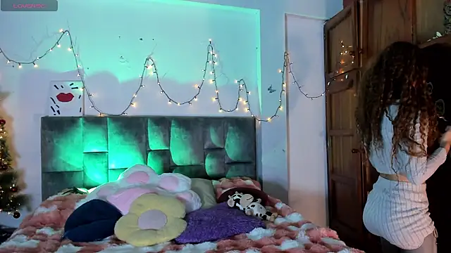 Isangel  online show from December 20, 2025, 3:42 am