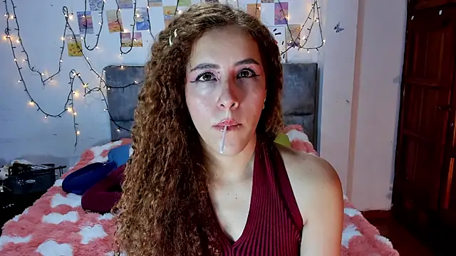 Isangel  online show from February 15, 2026, 3:29 am